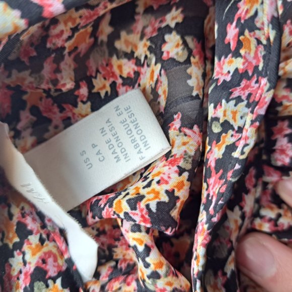 H&M Floral Blouse - Picture 2 of 5